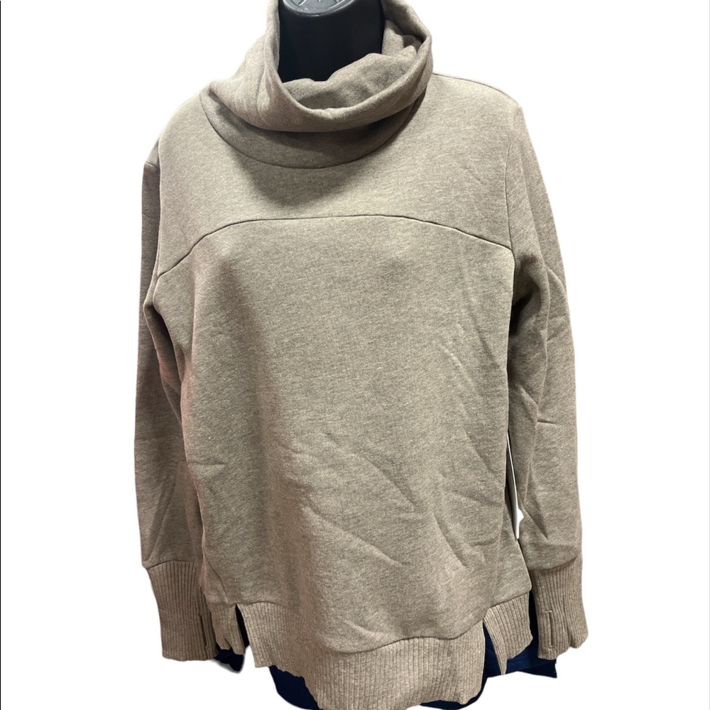 Alo Yoga- Haze Long Sleeve Top